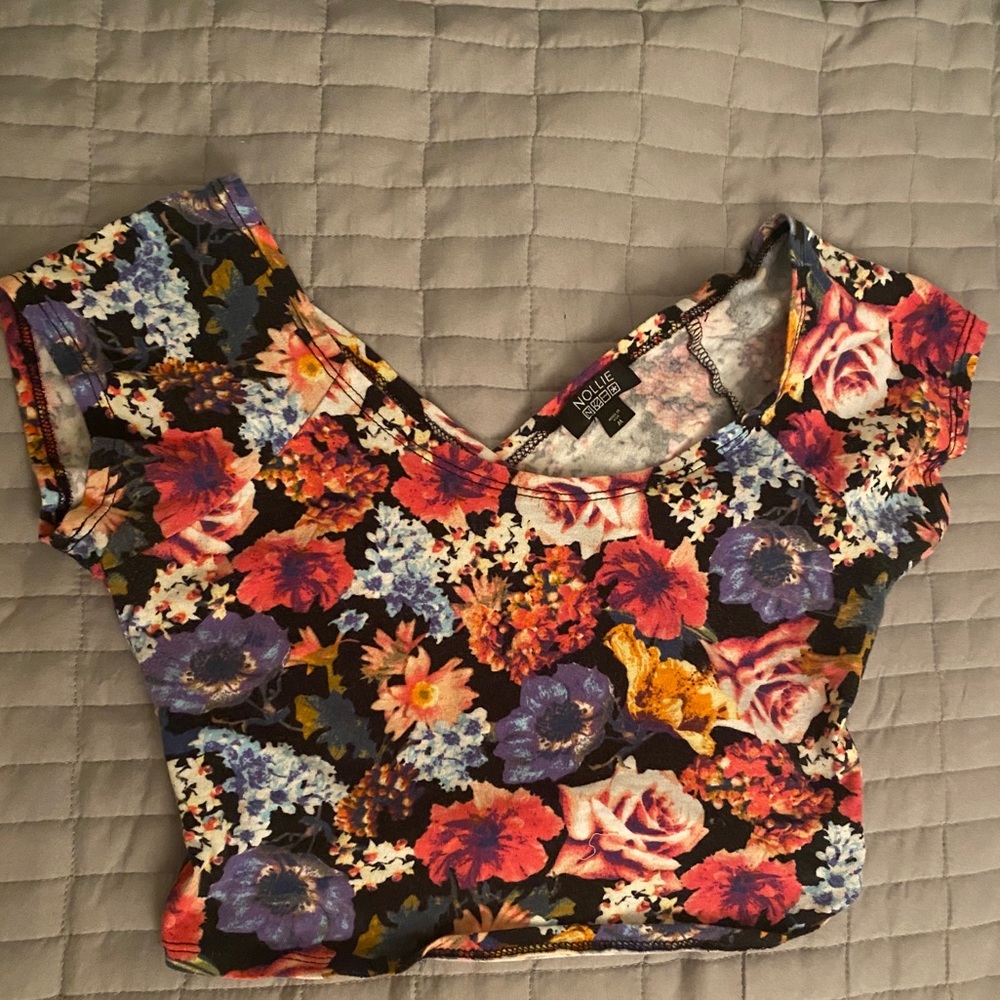 Crop top
